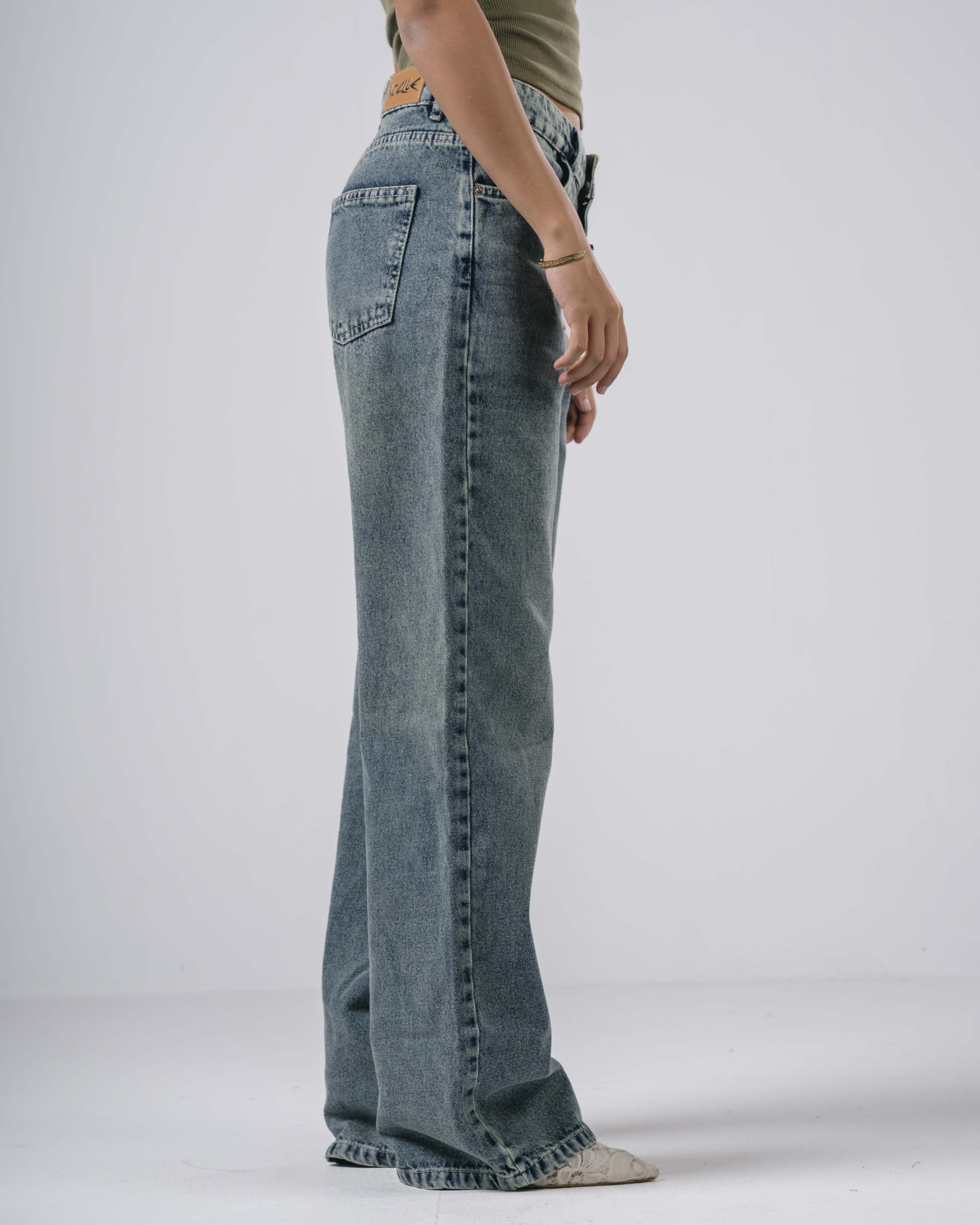 Everyday jeans-dirty